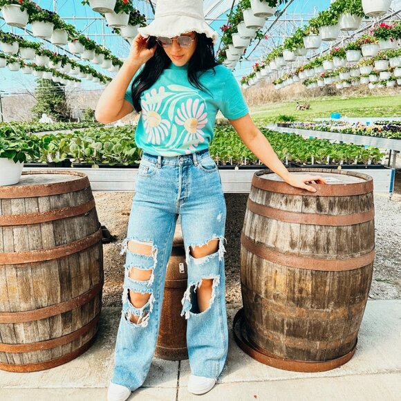 Smiling Flowers Shirt, Groovy Floral Tee, Perfect Spring Tee, Colorful Summer - Picture 3 of 4